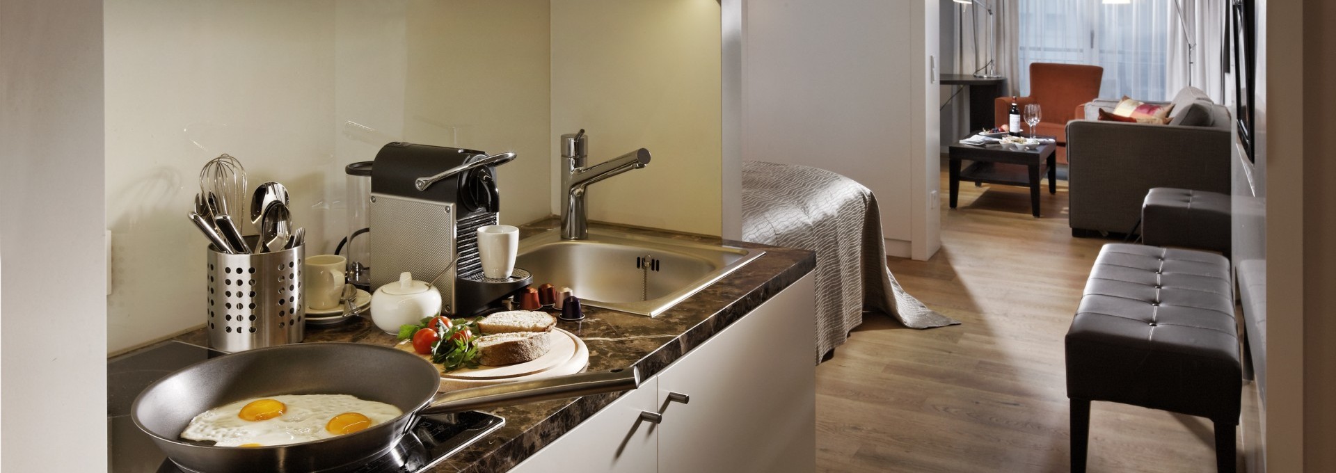 Küchenzeile im Zimmer